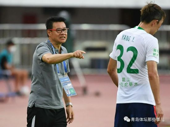 边亲下面边做视频免费